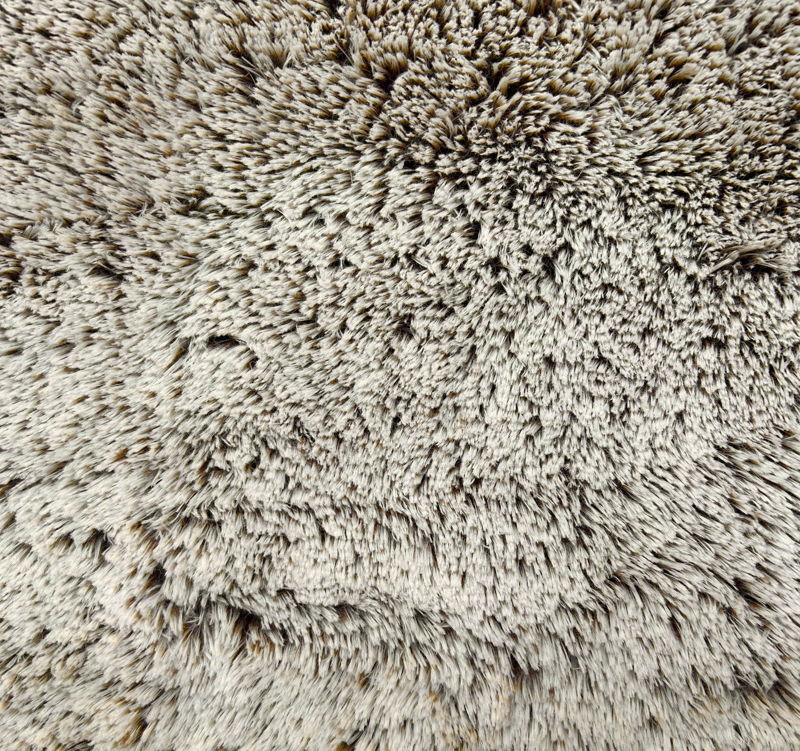 Frosted Shaggy Fur