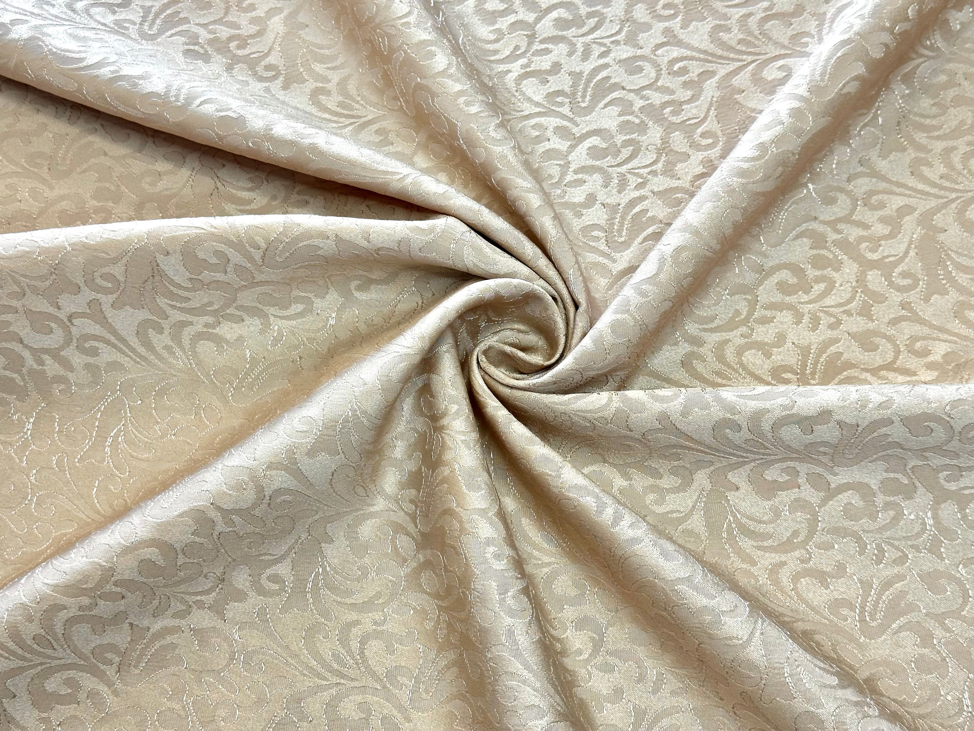 Chateaux Jacquard