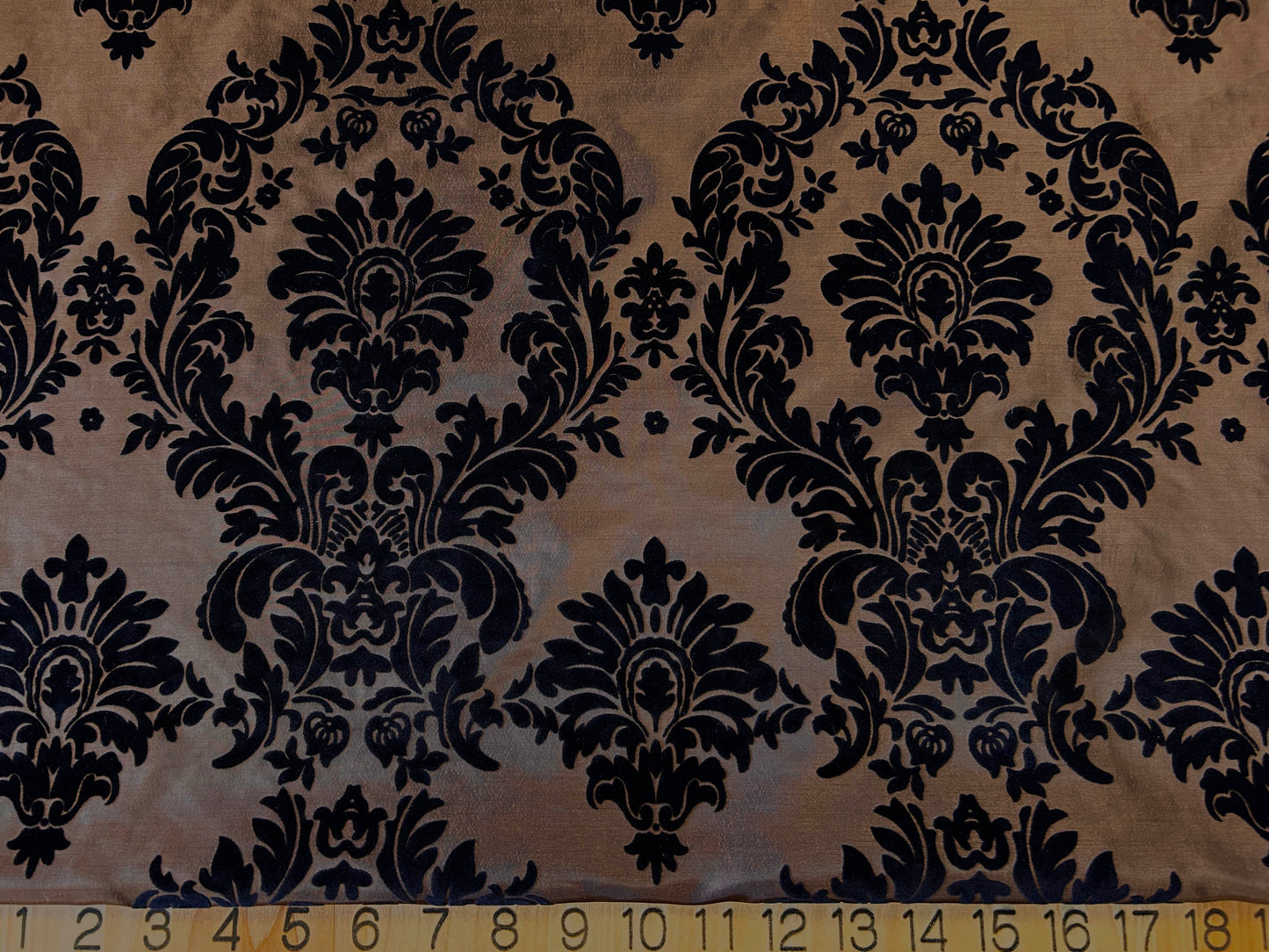 Damask Flocking Taffeta | Flocking Velvet Damask on Taffeta Fabric