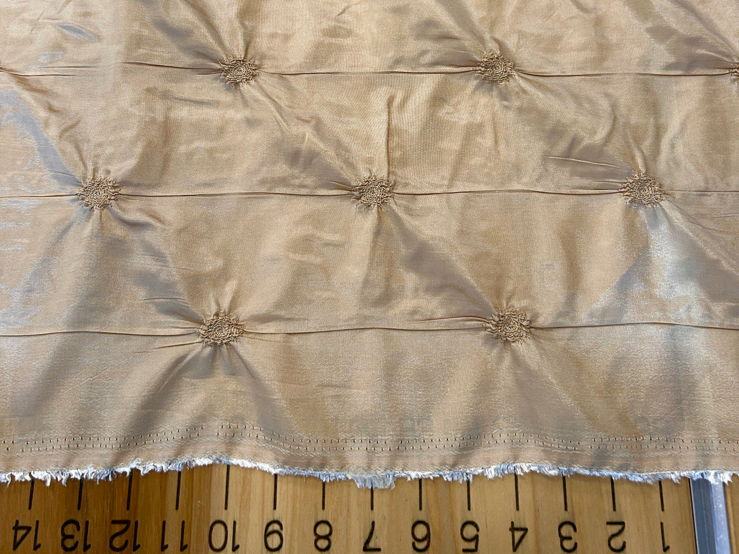 Pinwheel Taffeta Fabric | Button Taffeta Fabric