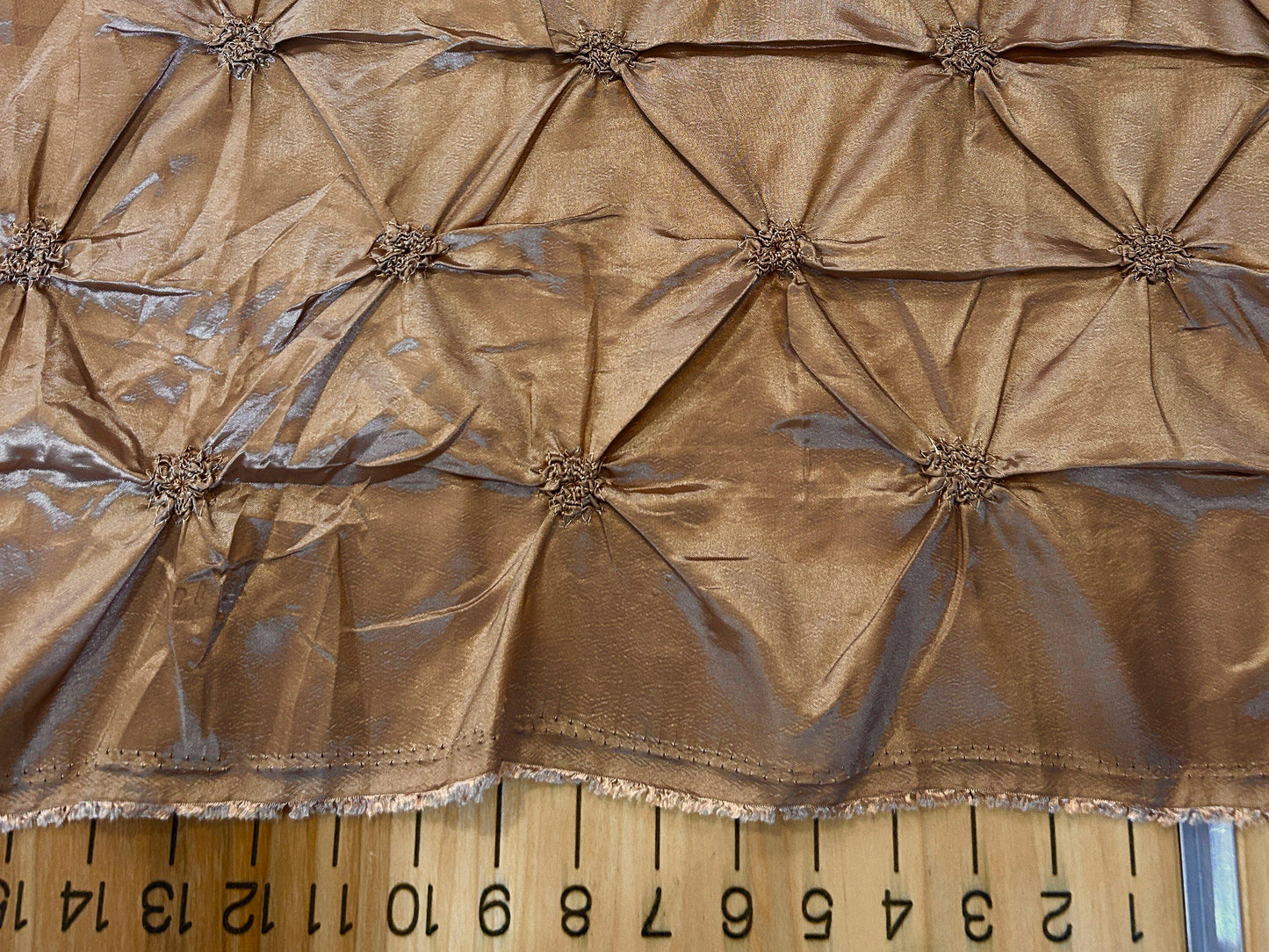 Pinwheel Taffeta Fabric | Button Taffeta Fabric