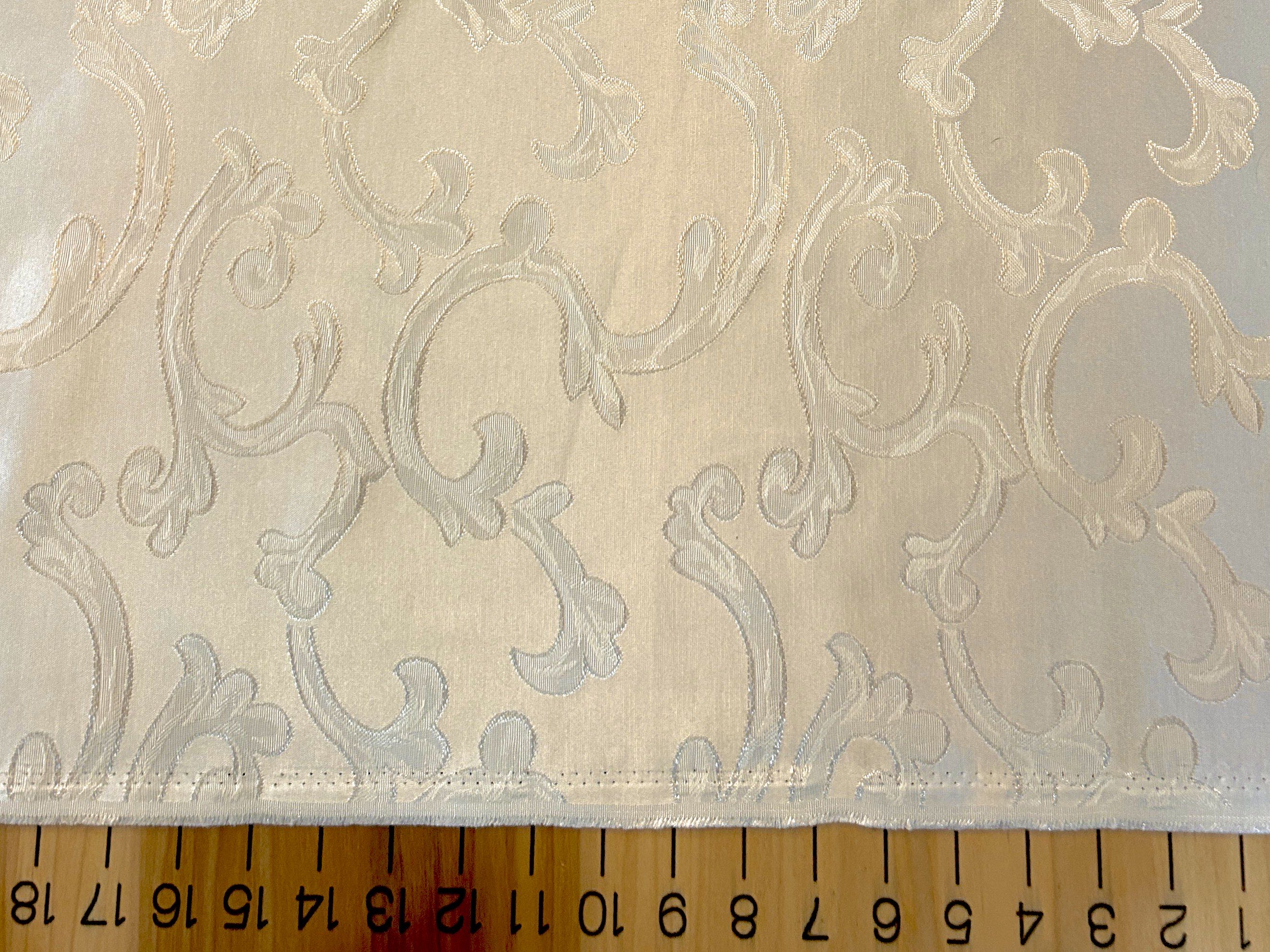 Vineyard Scarlet Jacquard